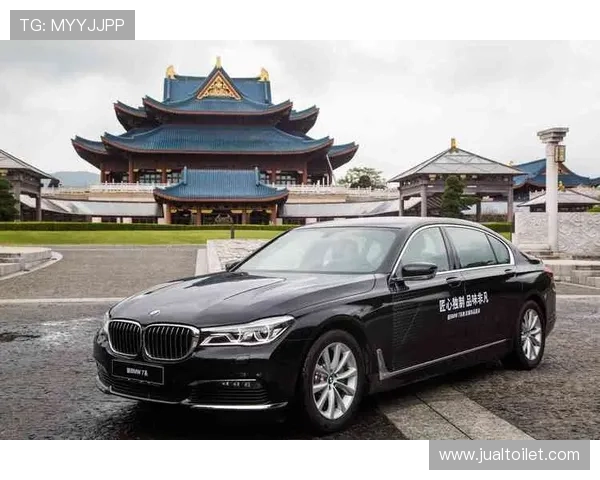 无需下载即可在线观看奔驰宝马品牌宣传片带你深入了解豪华车魅力 无需下载即可在线观看奔驰宝马品牌宣传片带你深入了解豪华车魅力